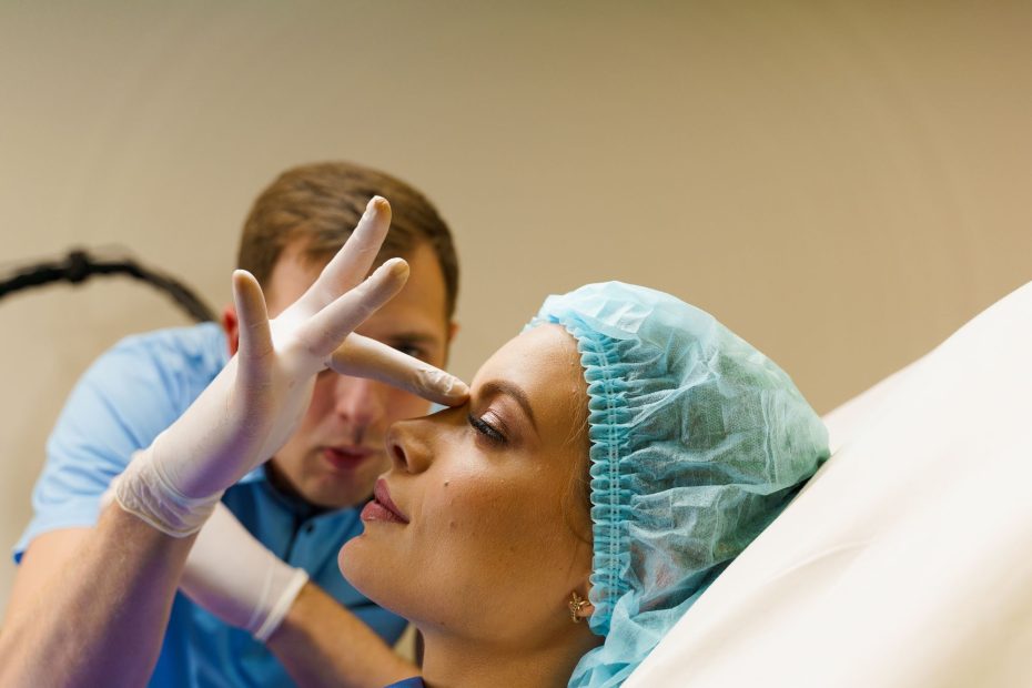 No te lo pienses y hazte una rinoplastia en Sabadell con nosotros